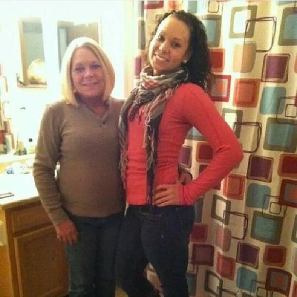 Meet your Posher, Sheila - Picture 1 of 1